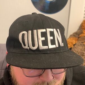 Queen flat billed ball cap